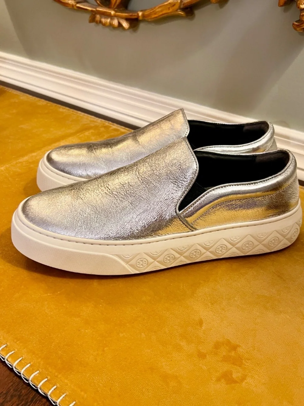 Tory Burch tory burch